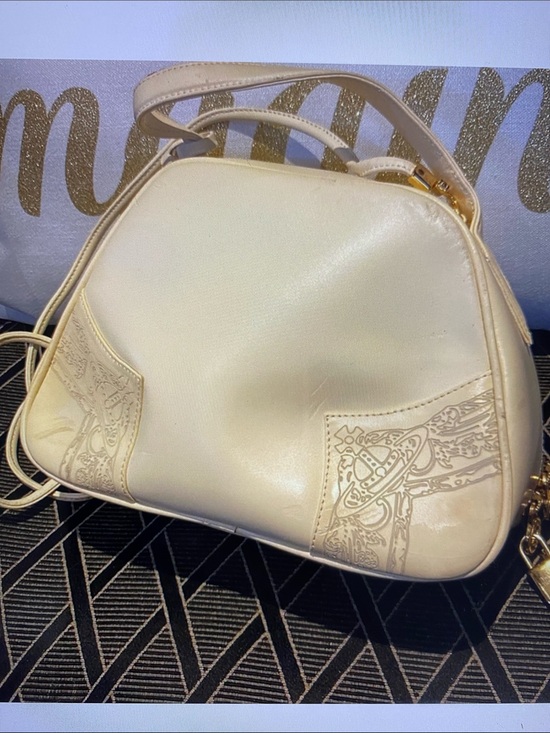 Vivienne Westwood Handbags - Vivienne Westwood Vintage Off White Gold Logo Hardware Pink Logo Interior Bag